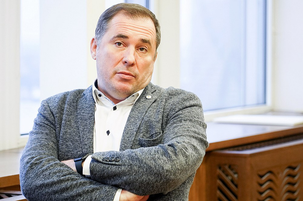 Jauns spēks ar neparastām iezīmēm