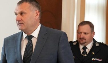 Kariņa lidojumu lieta un prokuratūras īpašie klienti: visi prusaki atmazgāti vai salīduši šķirbās, un atlikušajam grēkāzim miljons pārvērties par 90 tūkstošiem eiro - Pietiek.com