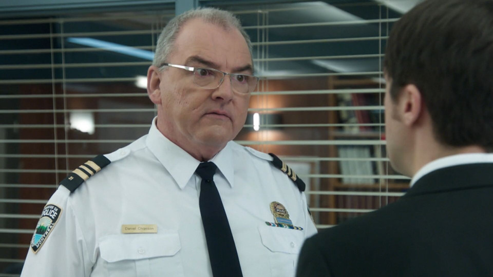 Policijas iecirknis 31. Kanādas detektīvseriāls. 3. sezona. 79. sērija (12+) - REplay.lv