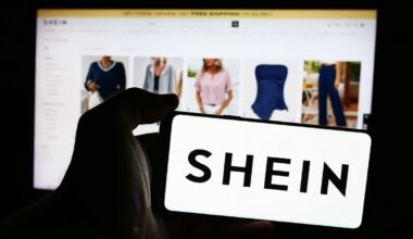 "Nesaglabājiet kartes datus." Pēc pirkumiem "Shein" influencerei izkrāpti vairāki simti eiro