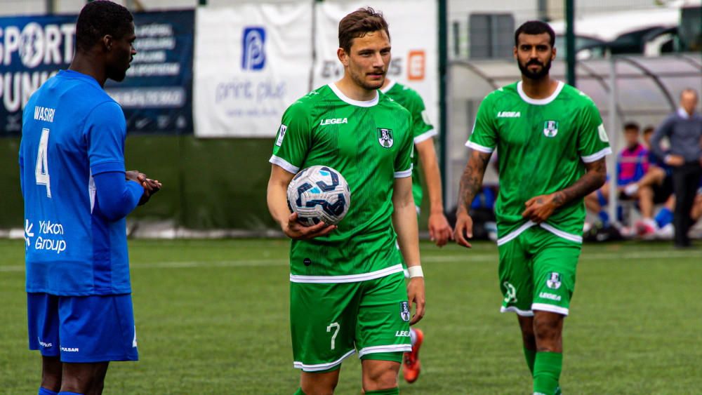 LFF par FIFA maksājumu neizpildi ''Tukums 2000'' piemēro spēlētāju reģistrēšanas aizliegumu – Futbols – Sportacentrs.com