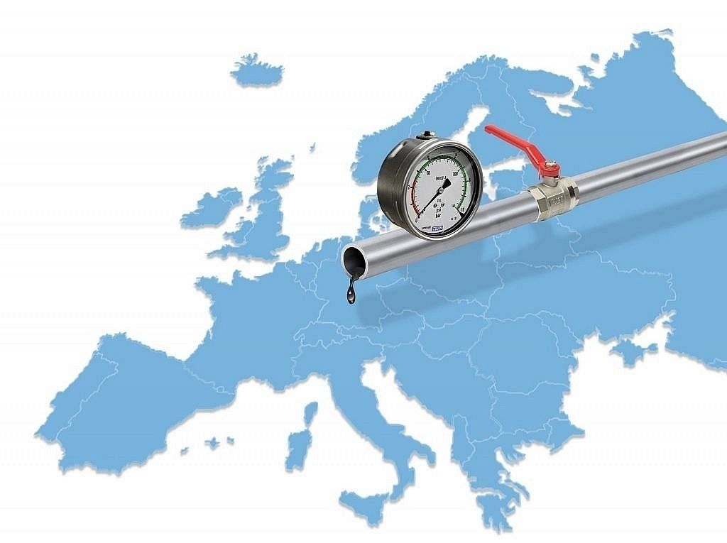 Astoņas OPEC+ valstis palielinās naftas ieguvi :: Dienas Bizness