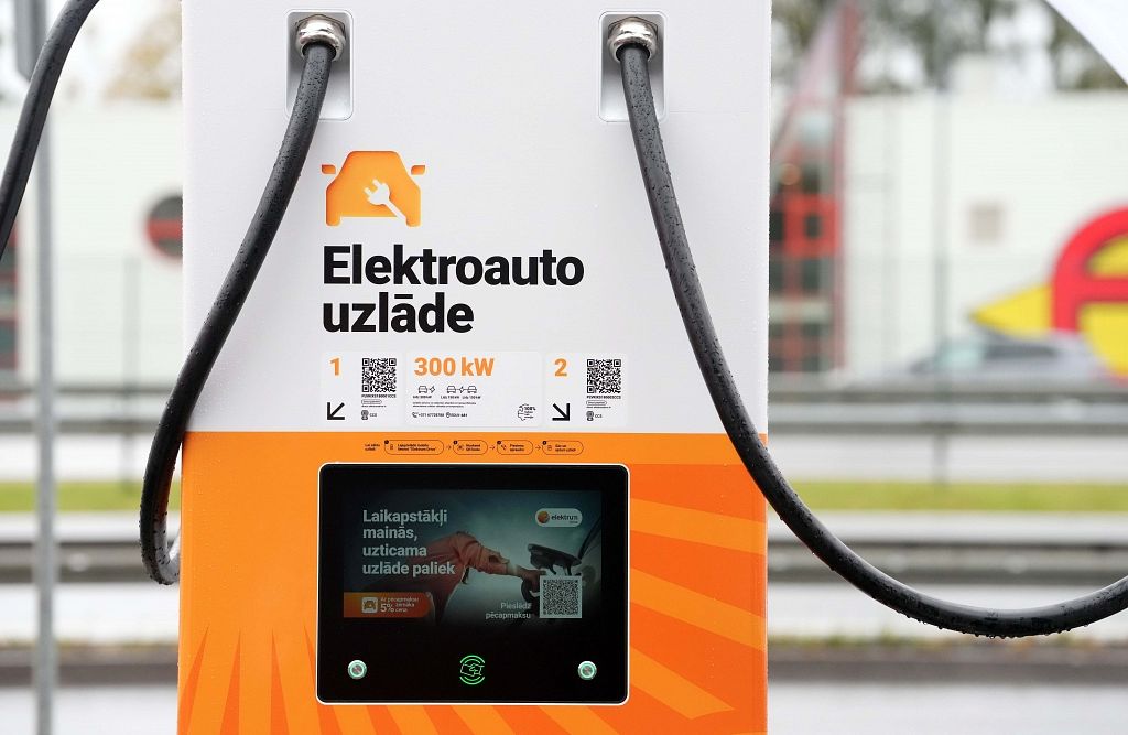 Elektrum un Viada izbūvēs 134 elektroauto uzlādes vietas