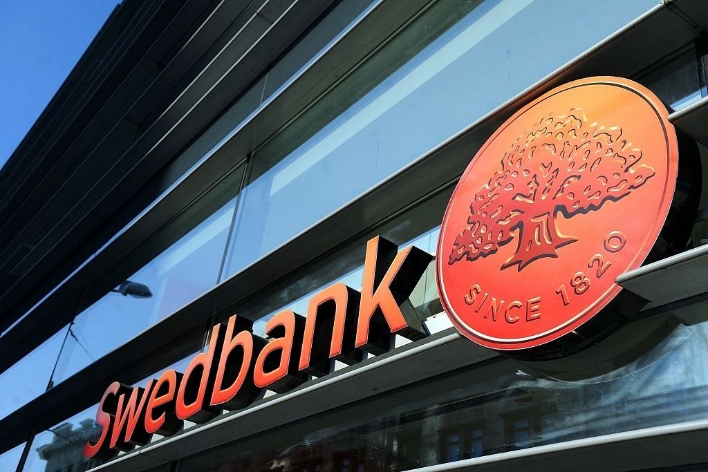 Swedbank peļņa Latvijā sarukusi :: Dienas Bizness