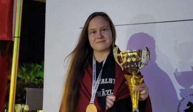 Latvijas šahiste Kuzņecova izcīna sudrabu pasaules jauniešu čempionātā