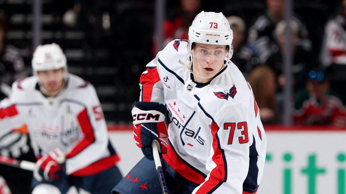Daudzsološais latviešu hokejists atstāj NHL kluba Vašingtonas "Capitals" nometni