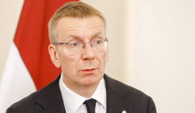 Rinkēvičs: sarunas starp mediķiem un ministru ir jāturpina