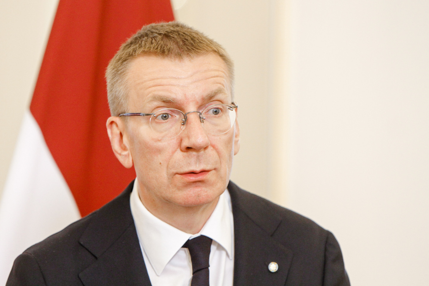 Rinkēvičs: sarunas starp mediķiem un ministru ir jāturpina