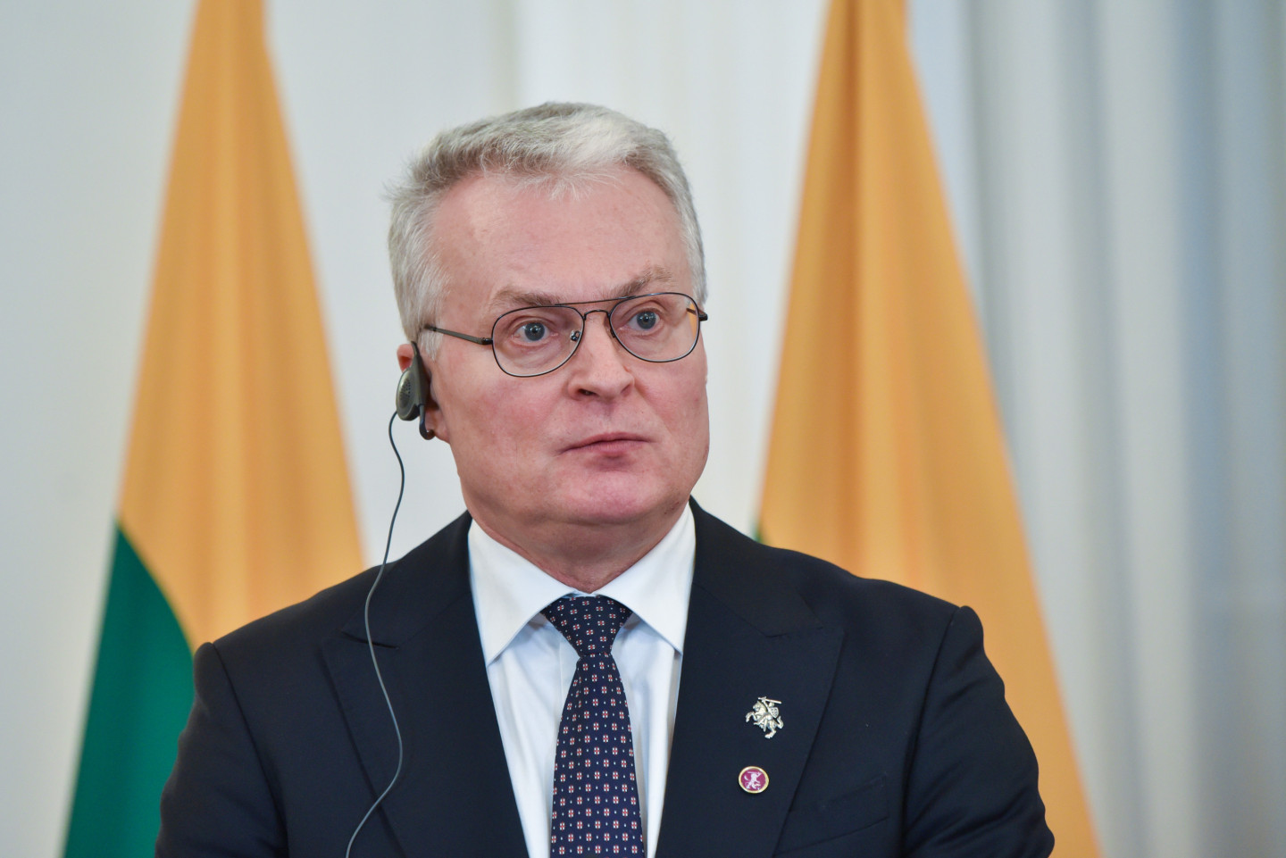 Nausēda pieņem aizsardzības ministres demisiju