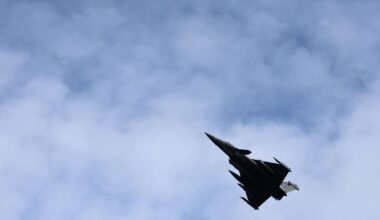 Polija pacēlusi gaisā reaktīvos iznīcinātājus