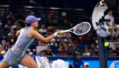 Švjonteka pirmoreiz iekļūst Uhaņas "WTA 1000" ceturtdaļfinālā, arī Gofa tiek tālāk – Teniss – Sportacentrs.com