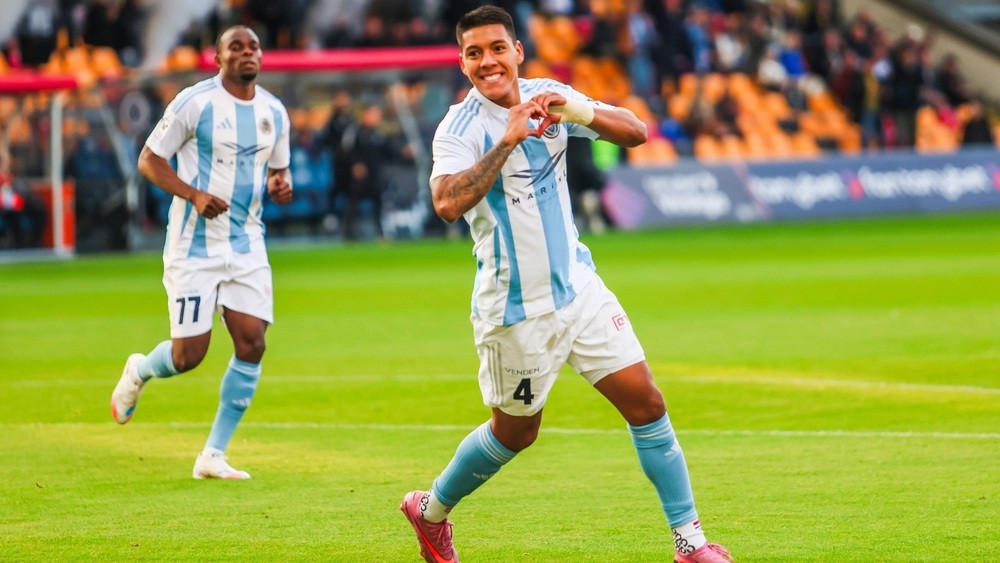 ''Riga'' iesit pirmajā minūtē, galotnē palielina pārsvaru un vēl vairāk pietuvojas titulam – Futbols – Sportacentrs.com