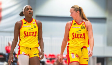 Digna Strautmane un Ketija Vihmane izbraukumā uzvar Eirolīgas klubu – Basketbols – Sportacentrs.com