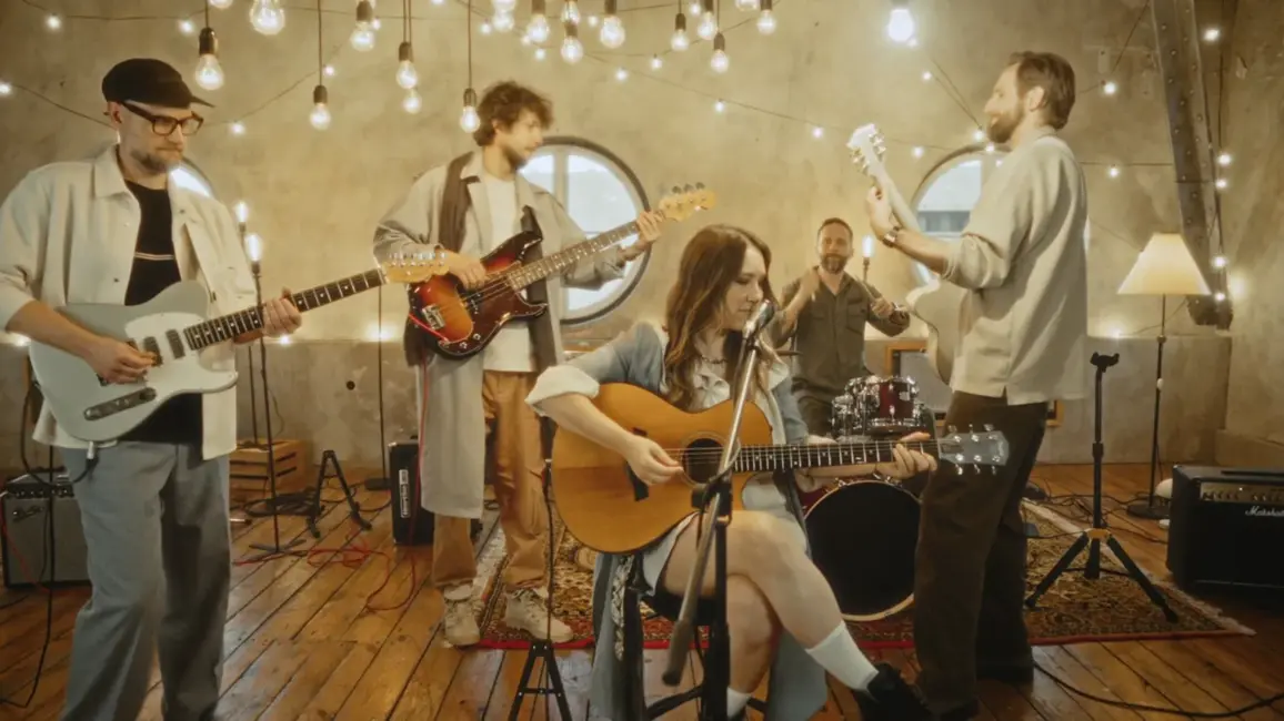 Astro'n'out izdevis jaunu singlu "Garlaicīgi nav!" pirms gaidāmās akustiskās koncerttūres "Mūc"