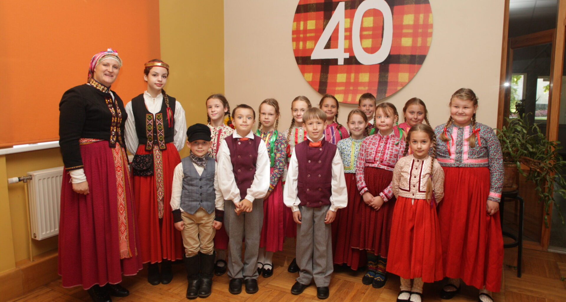 Suitiņi nosvin 40. jubileju – Kurzemnieks.lv