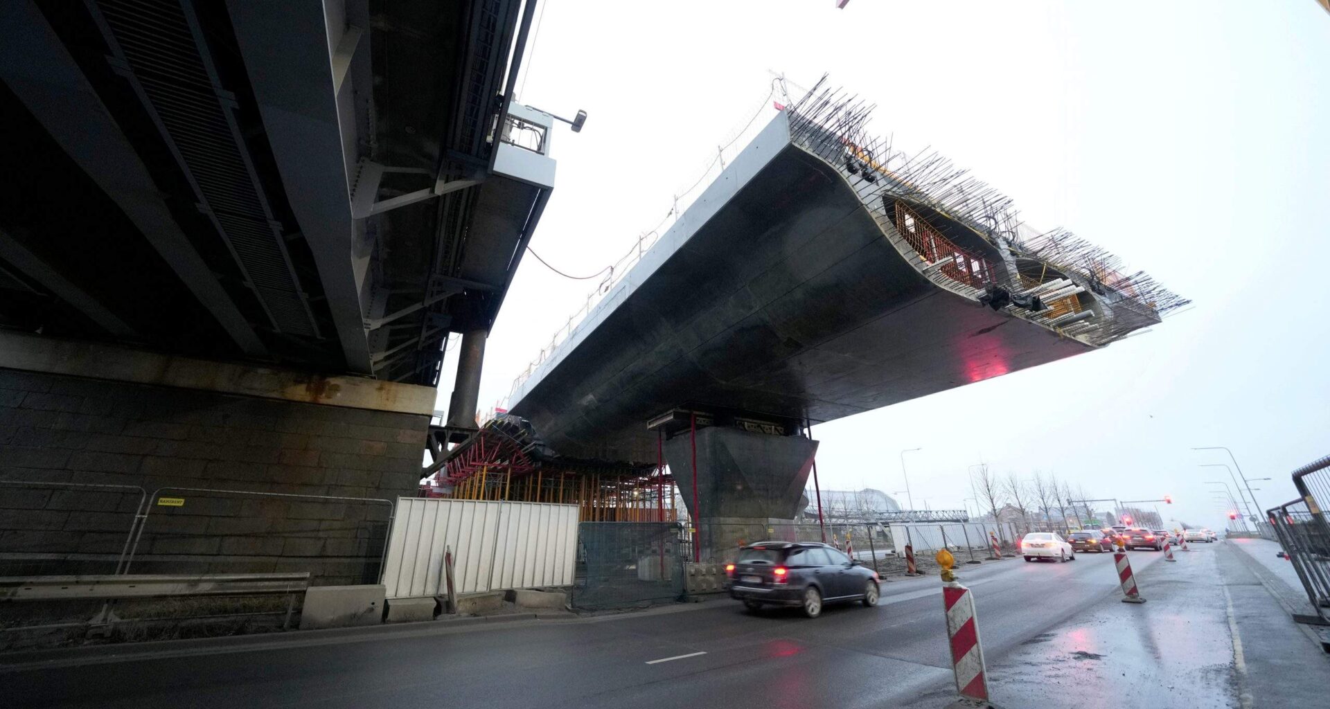 50 miljonu ēnā: vai “Rail Baltica” sapņu tilts pār Daugavu tā arī paliks nepabeigts?