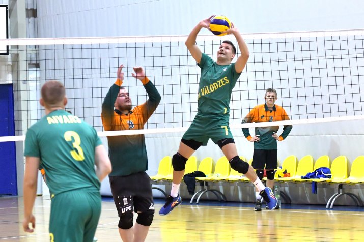 Izsludina pieteikšanos Ventspils pilsētas atklātajam čempionātam volejbolā