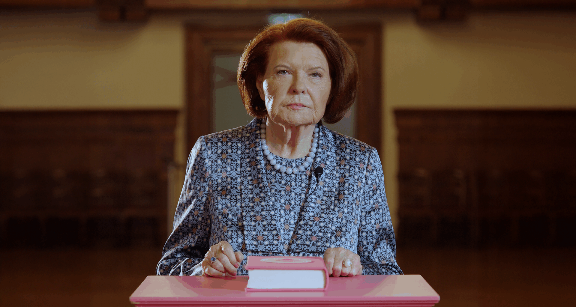 Vaira Vīķe-Freiberga aicina nebaidīties no krūšu pārbaudēm