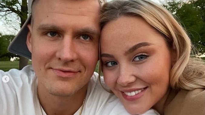 «Precējusies pašlaik vēl neesmu.» — Santa