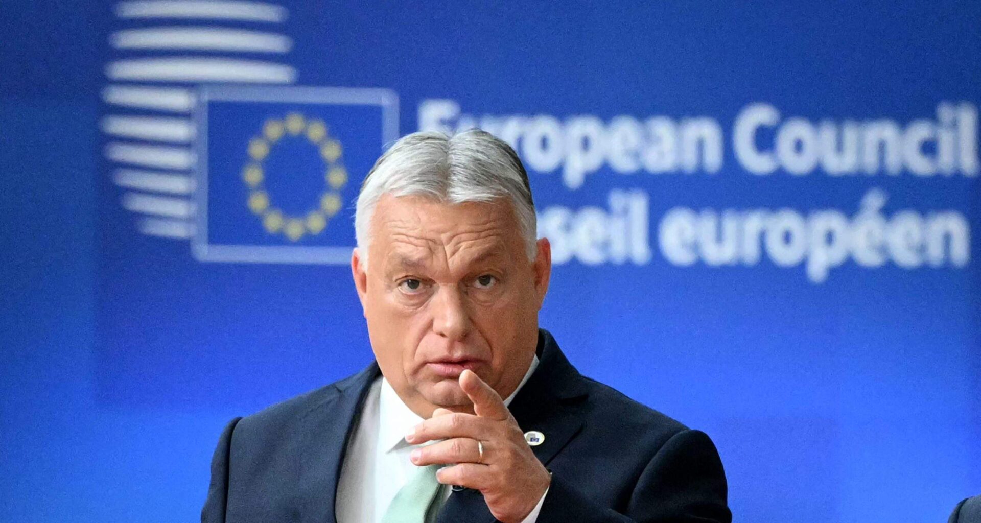 Orbāna fiasko Trampa priekšā. Ungārijai bijusi ārkārtīgi neveiksmīga nedēļa