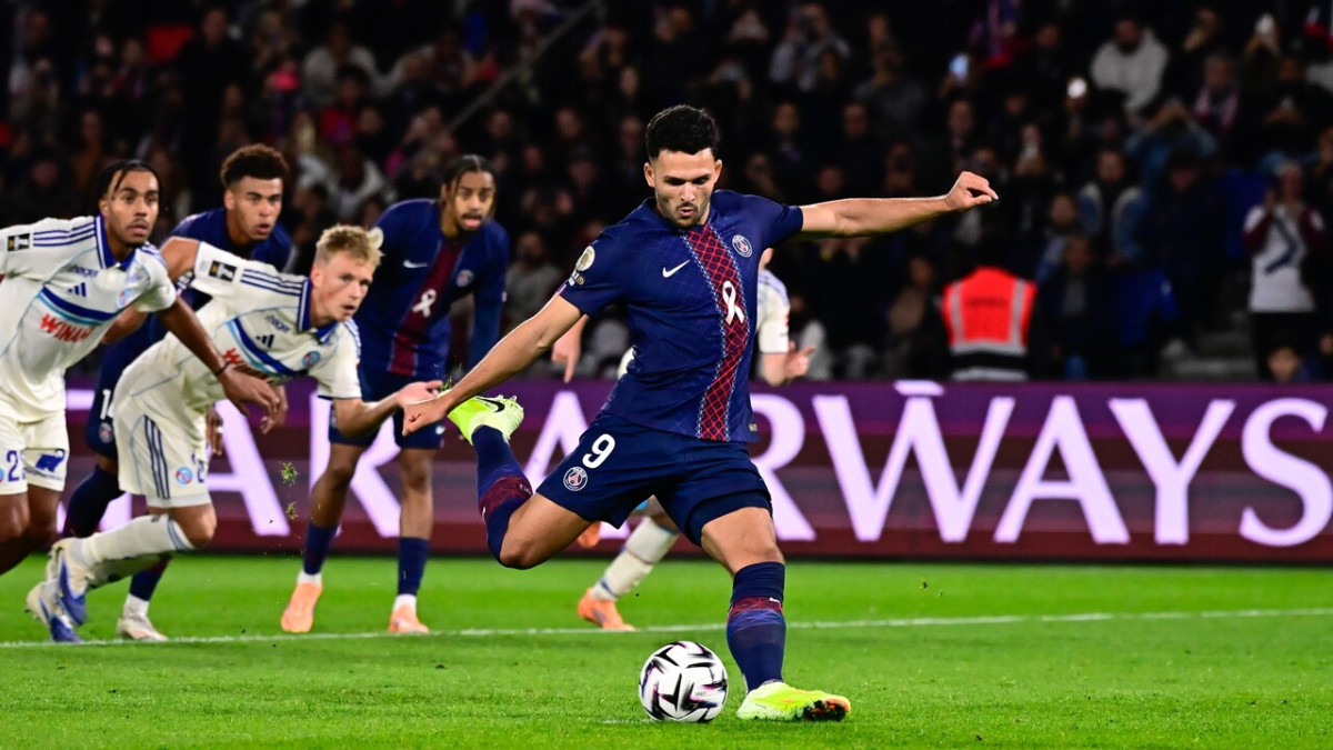 Francijas meistarsacīkstes atsākas ar PSG glābšanos pret Strasbūru – Futbols – Sportacentrs.com