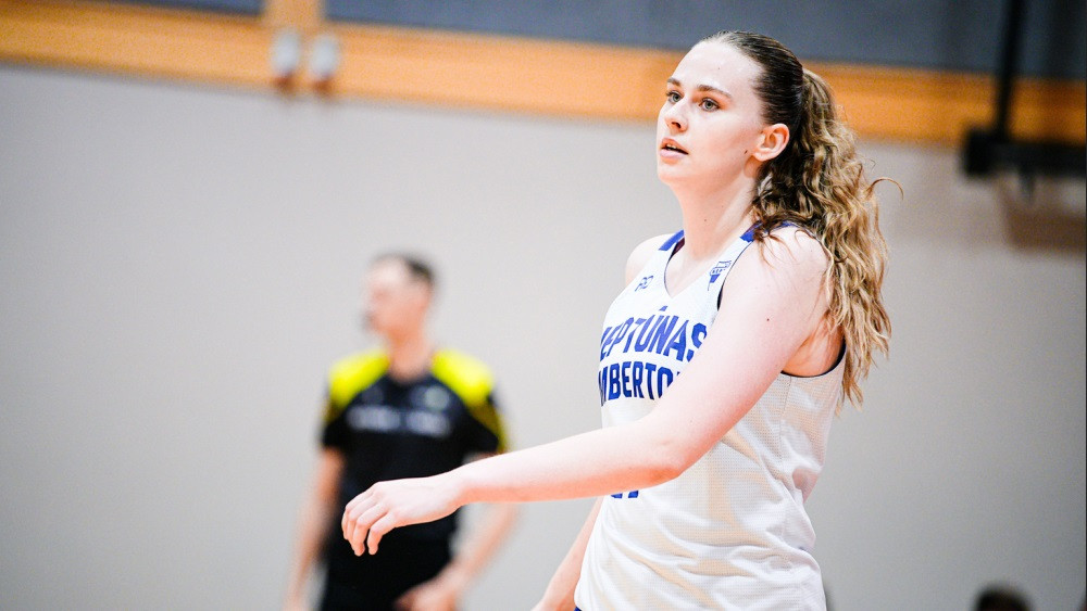 Anna Liepiņa 15 minūtēs izkausē pretinieču aizsardzību – Basketbols – Sportacentrs.com