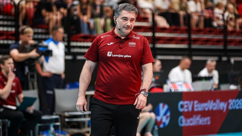 "Tikai spēlējot ar stiprākajiem, mēs paši kļūstam stiprāki" – Volejbols – Sportacentrs.com