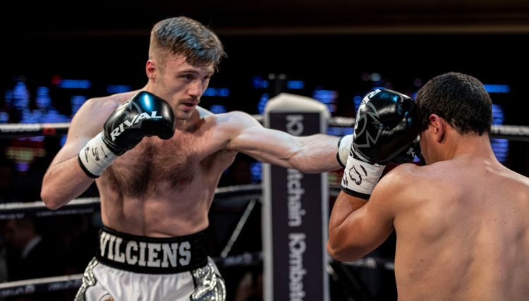 Vilcāns Monreālā pirmajā raundā zaudē WBC titulcīņā – Bokss – Sportacentrs.com