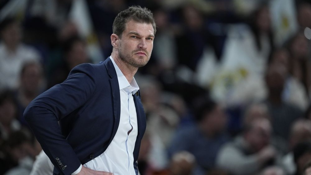 No azartspēļu skandālā ierautā Bilapsa rokām "Trail Blazers" stūri pārņem Spliters – Basketbols – Sportacentrs.com