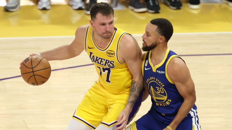 NBA sākas ar Dončiča un Šengina spilgtām spēlēm, čempione uzvar 2. pagarinājumā – Basketbols – Sportacentrs.com