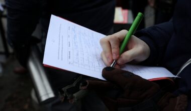 Parakstu vākšana. Attēls ilustratīvs.