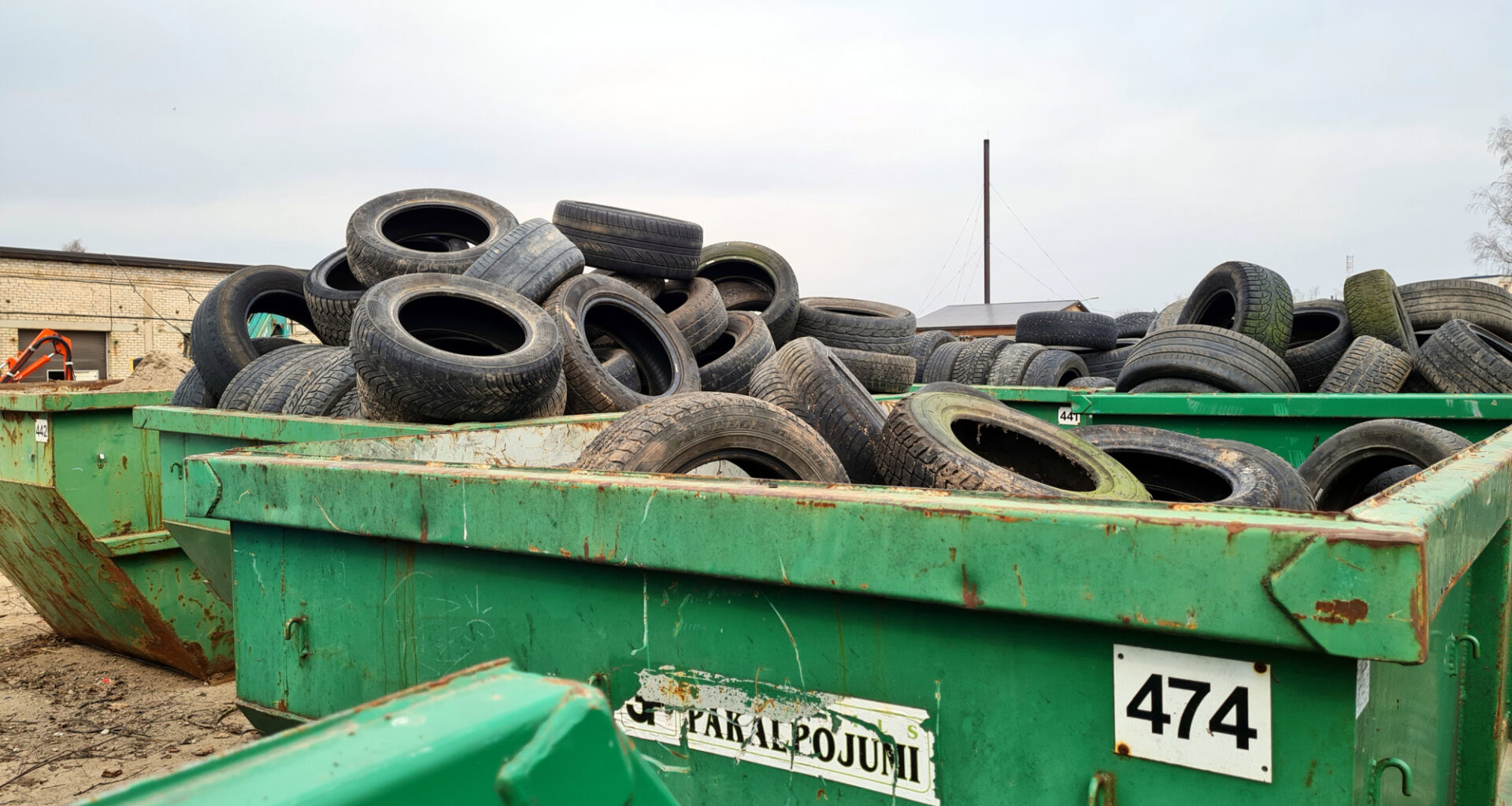 Jēkabpilī bez maksas varēs nodot nolietotās riepas / Jēkabpils Laiks: Jēkabpils ziņas