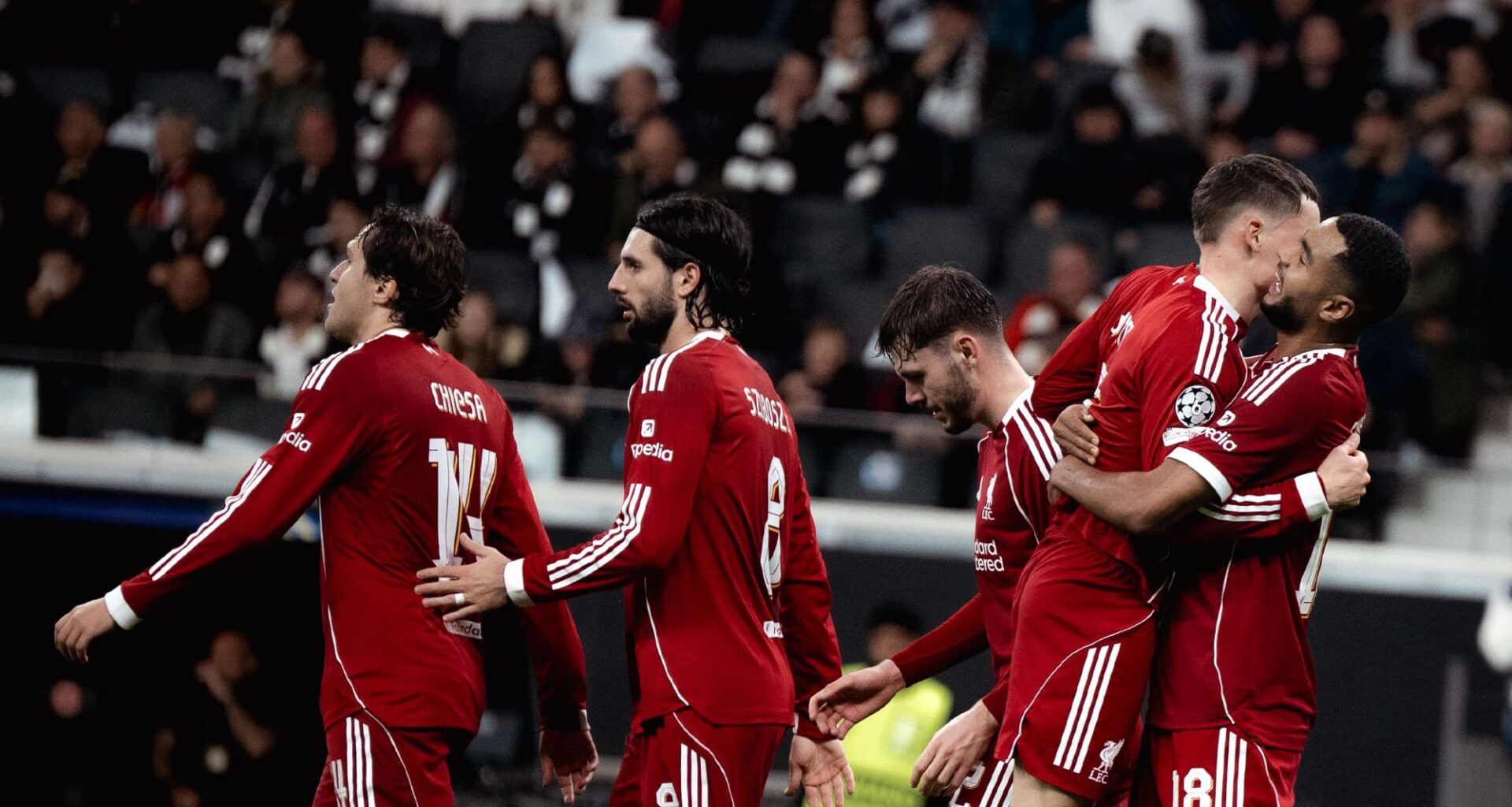 "Liverpool" un "Chelsea" gūst pa pieciem vārtiem Čempionu līgas spēlēs