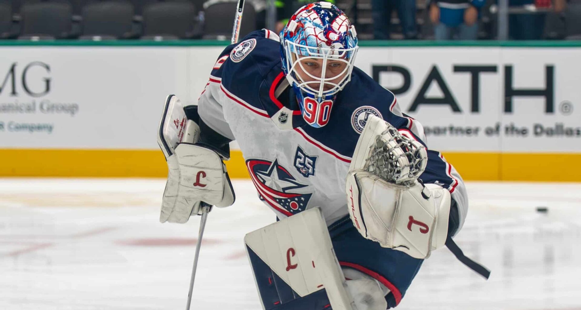 Merzļikins atklāti stāsta par attiecībām ar savu cīņubiedru "Blue Jackets" komandā