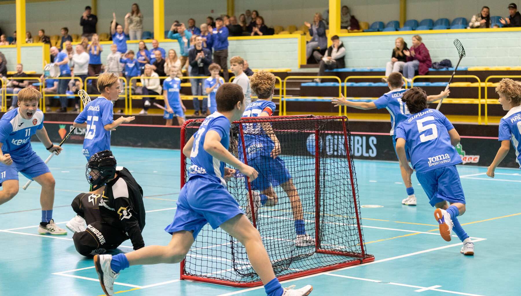 Latvijas Florbola savienība » LV » 2022/2023 » Jaunumi » "Ķekavas Bulldogs" pēcspēles metienos pārspēj "Lielvārde 1"