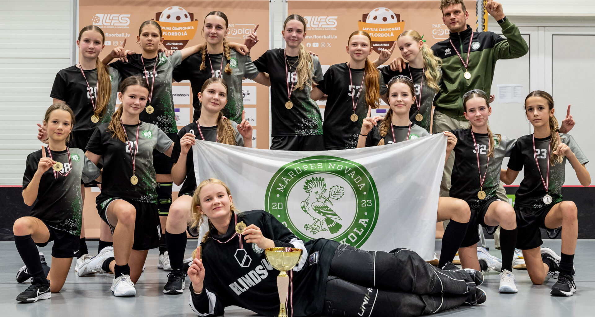 Latvijas Florbola savienība » LV » 2025/2026 » Jaunumi » "Mily" Latvijas kausā MU14 triumfē "Mārupes novada sporta skola"