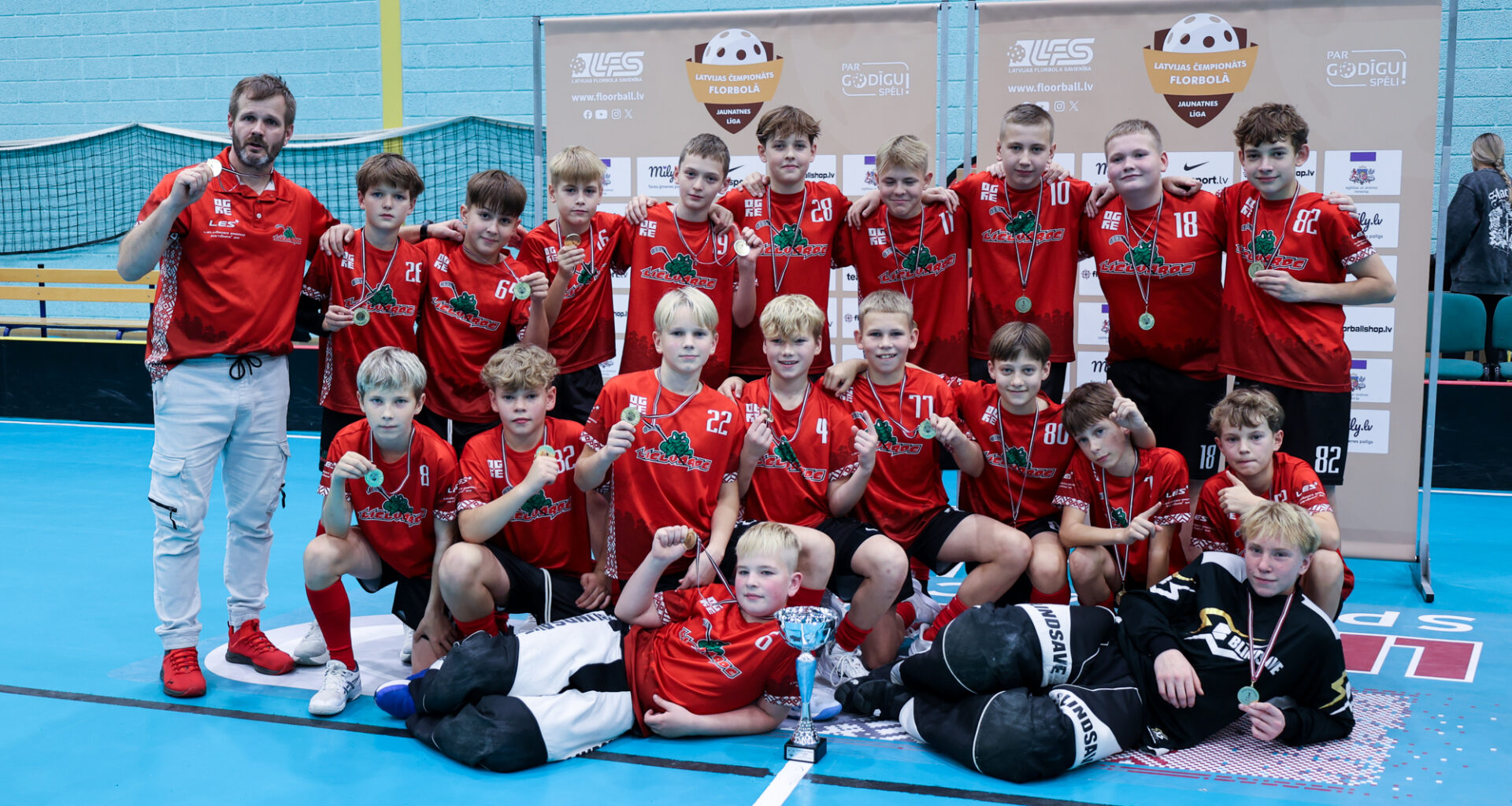Latvijas Florbola savienība » LV » 2025/2026 » Jaunumi » "Mily" Latvijas kausu ZU13 grupā iegūst "Lielvārde"