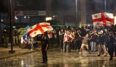 Gruzijas opozīcijas atbalstītāji protestē Tbilisi ielās 4. oktobrī