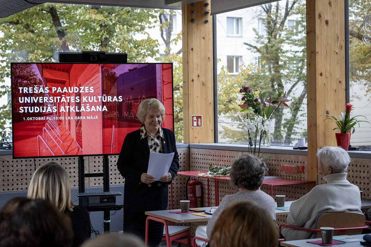 LKA Gara mājā sadarbībā ar biedrību "Vecmāmiņas.lv" oktobrī atklāta Trešās paaudzes univer...