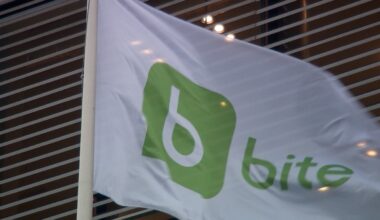 «Bite» senioram neizīrē rūteri; Tiesībsarga birojā redz iespējamu diskrimināciju / Raksts