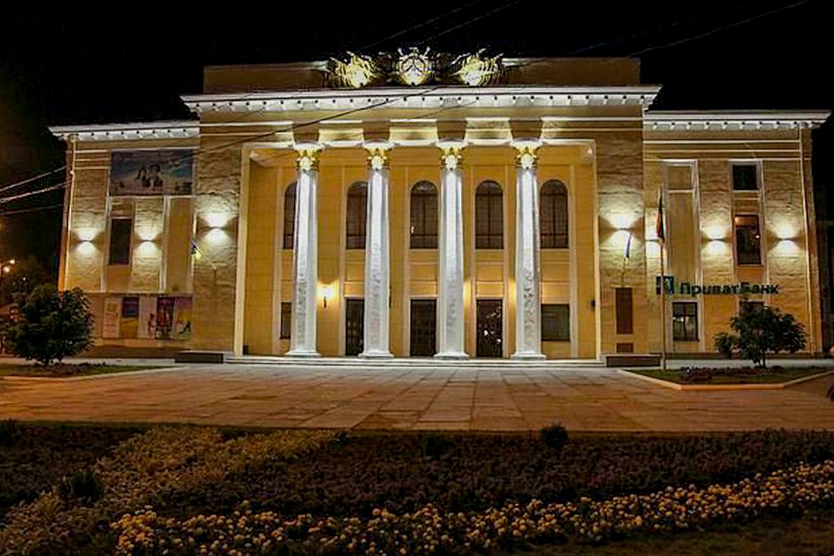 Iļja Zubaševs - Oficieru māja Viņņicā