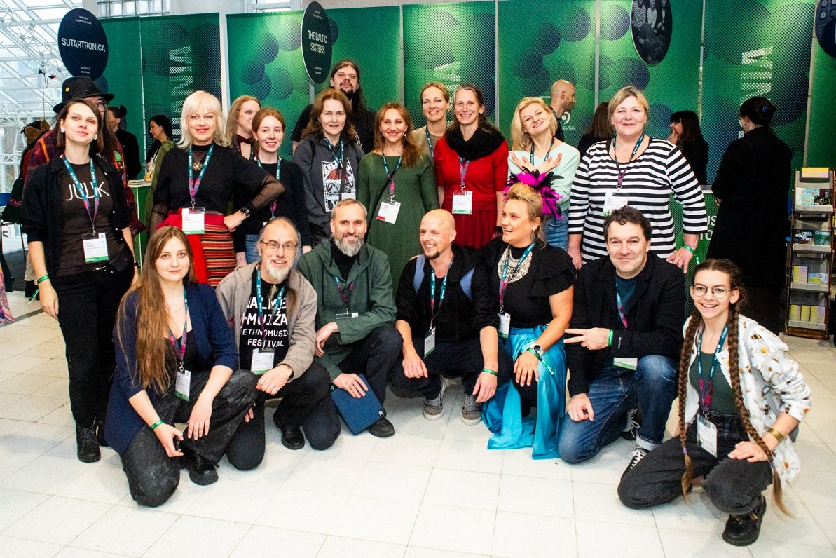 Latvijas pārstāvju kopblide vispasaules mūzikas forumā "WOMEX 2025"