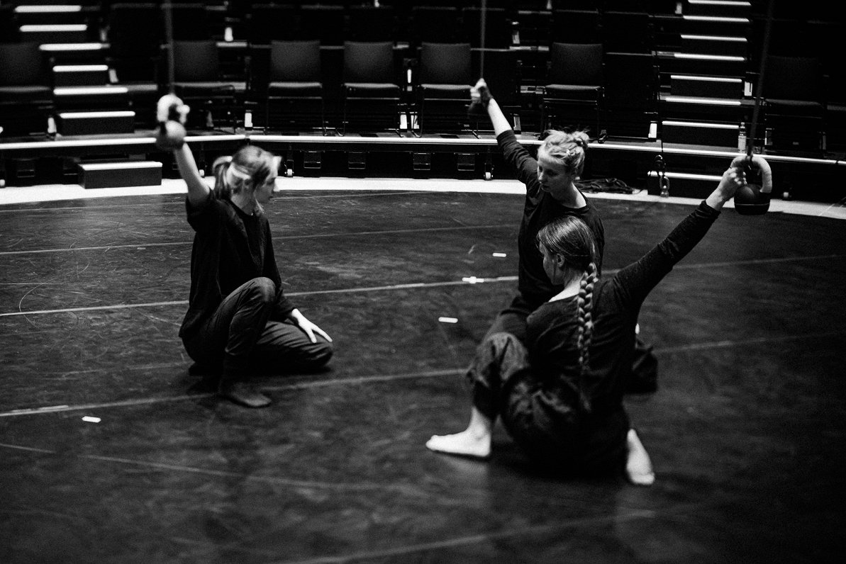 Izrāde "Made by person"