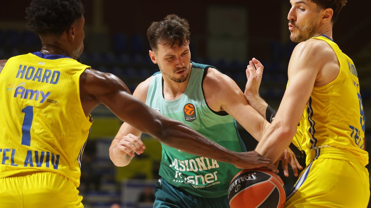 Kuruca personīgie rekordi veicina "Baskonia" uzvaru Eirolīgā