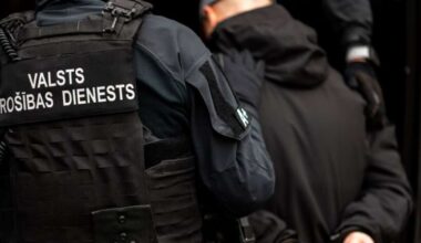 Latvijas pilsonis piegādā Krievijai informāciju par aviāciju, NATO un SIM karšu iegādi; dienesti viņu aiztur