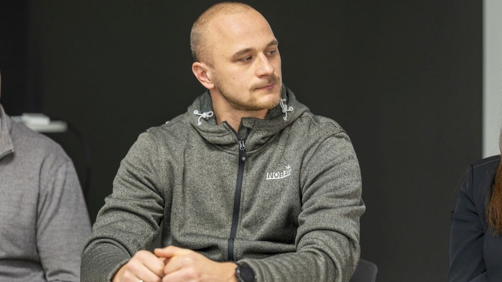 Cipulis par jaunajām kamanām, pilotiem un sportistu fizisko sagatavotību – Ziemas sports – Sportacentrs.com