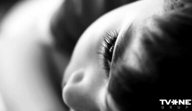 Sāk iztiesāt krimināllietu pret nosalušā zēna māti