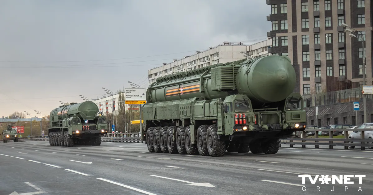 Tramps apgalvo, ka Krievija un Ķīna slepeni izmēģinājušas kodolieročus