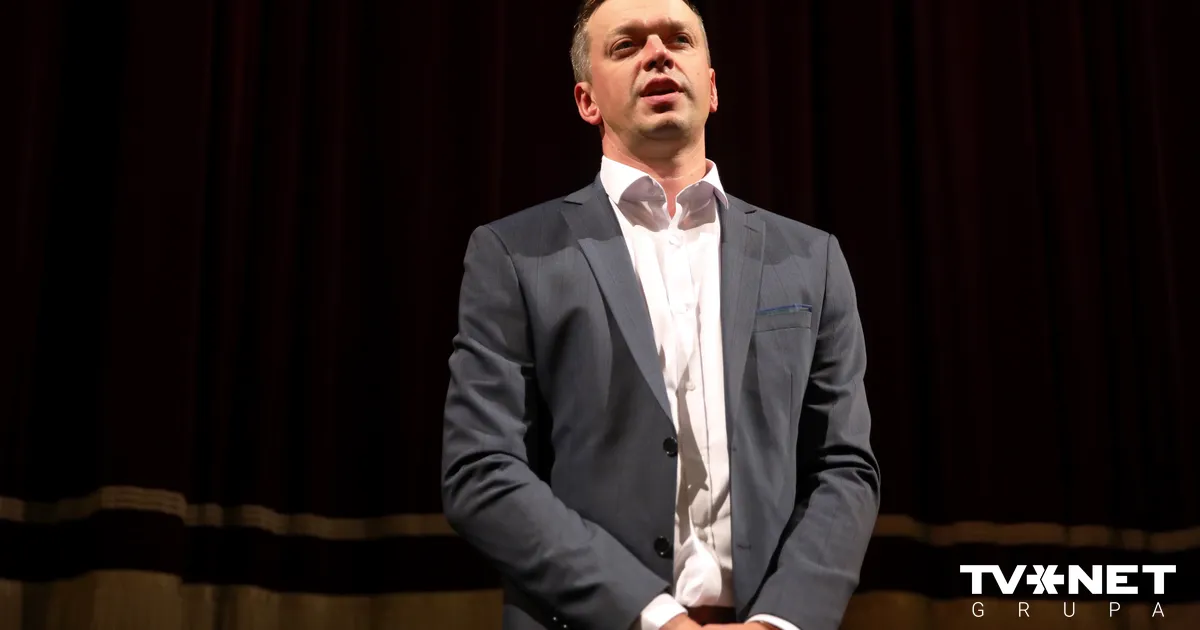 Siguldas novada iedzīvotāji pauž sašutumu un vāc parakstus par Vimbas atgriešanu mēra amatā