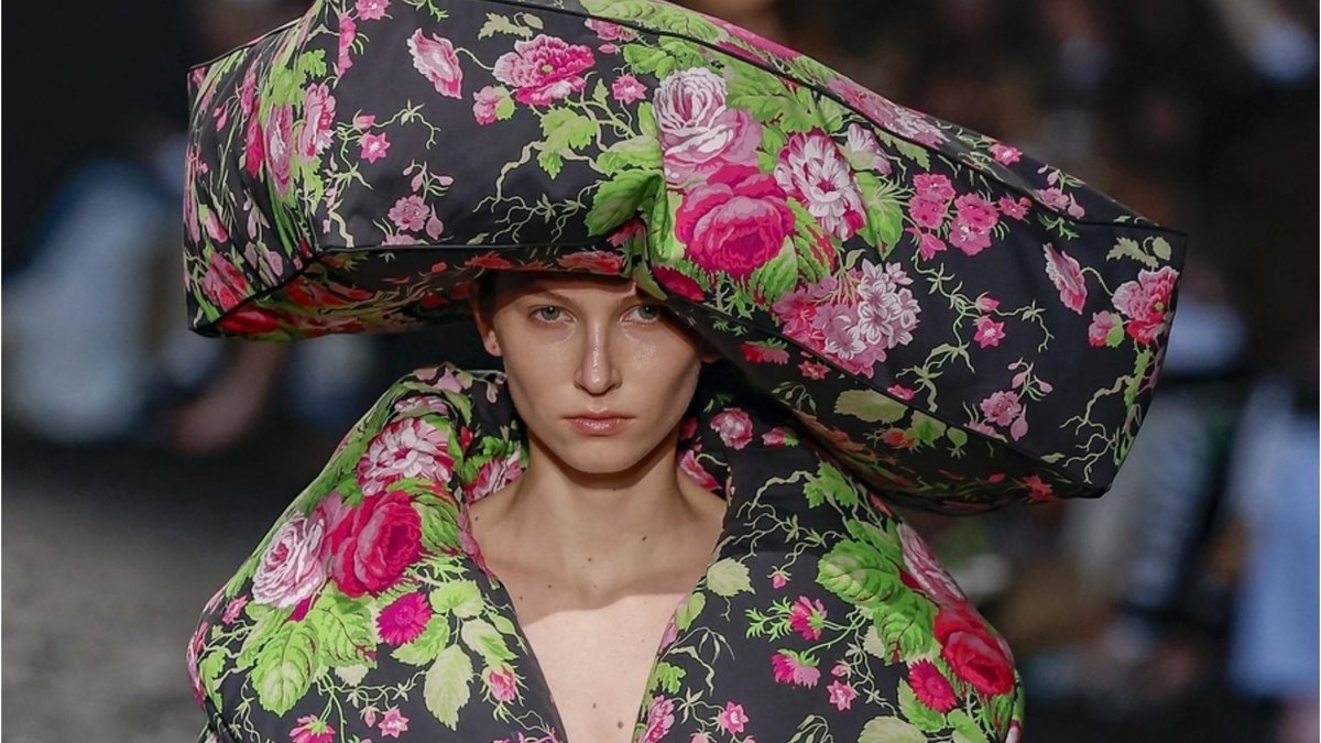 Prom ar “Michelin” vīriņa silueta – šīs dūnu jakas šosezon kļūst par īstiem stila un komforta rīkiem